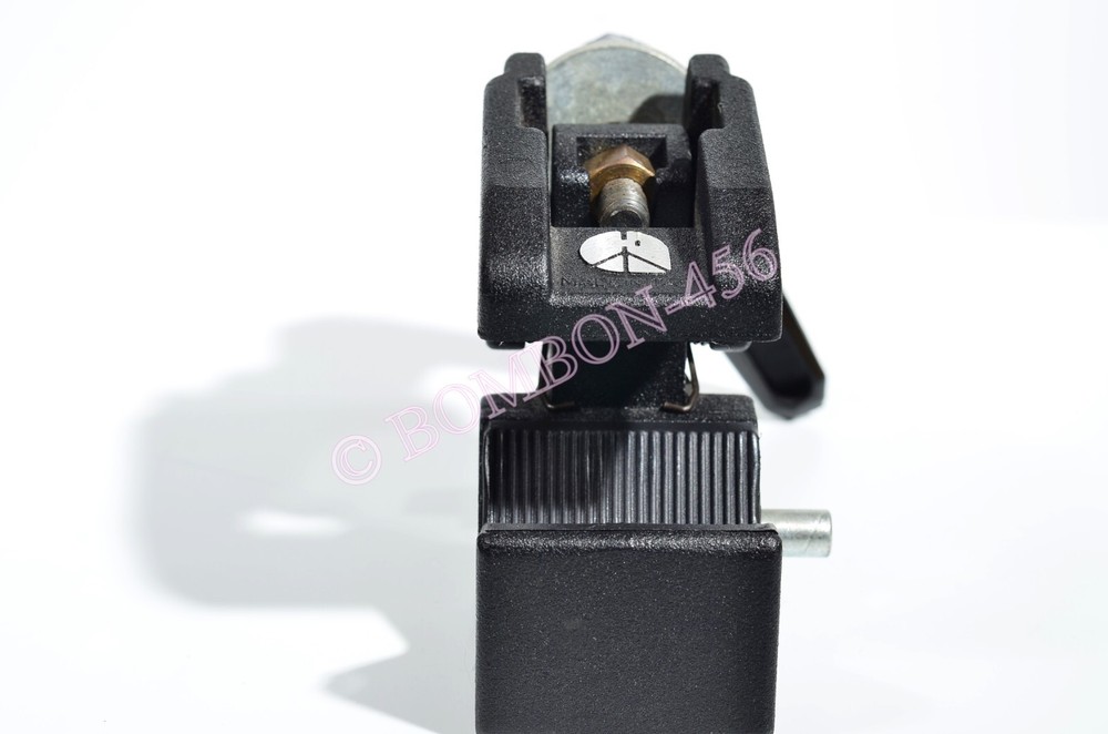 MANFROTTO 035 SUPER CLAMP FIRST GENERATION WITH ROUNDED HANDLE - RARE.