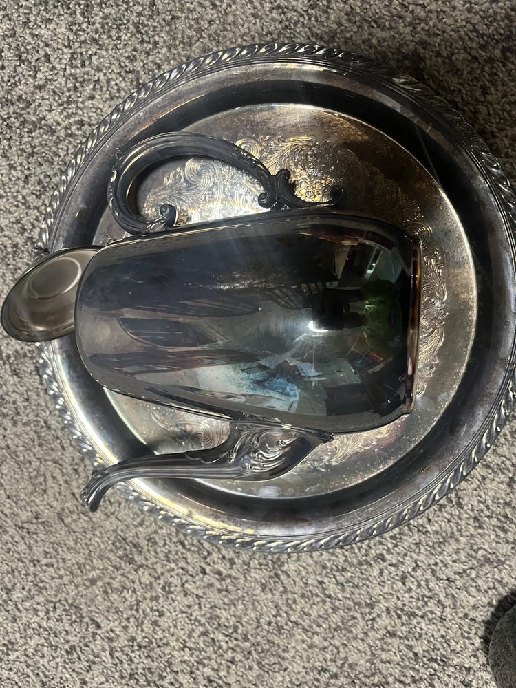 Vintage Wm Rogers Tray #471 And Tea Set