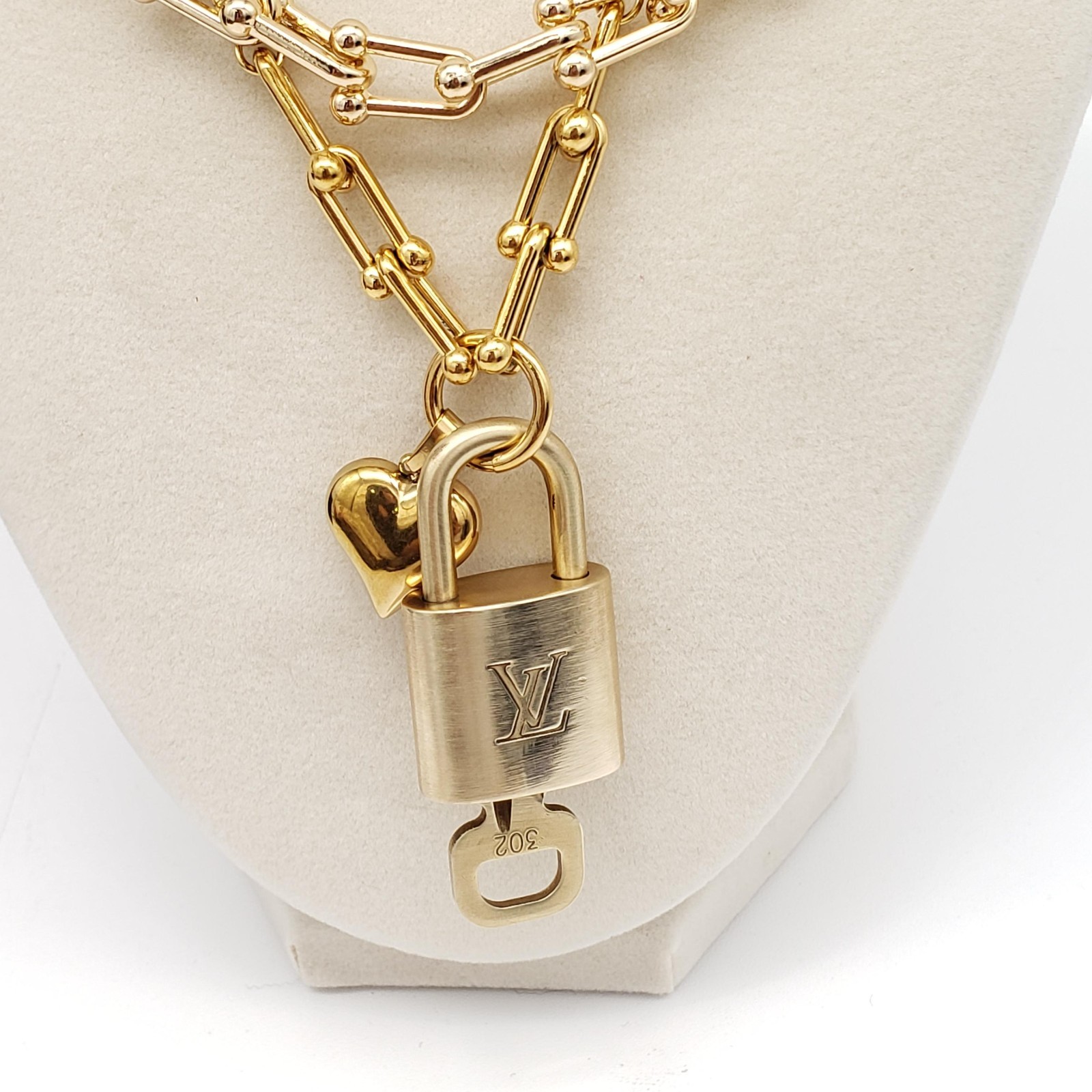 Authentic Louis Vuitton Gold Padlock w/ Unbranded Fashion Stainless Steel Chain