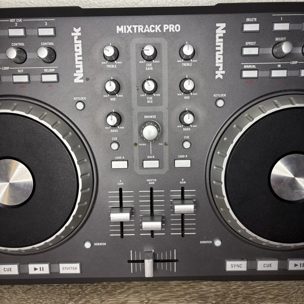 Numark Mixtrack Pro Digital DJ Controller Untested