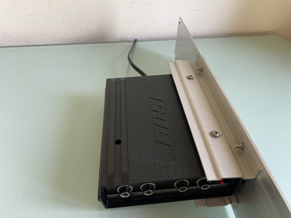 Bose 402-E Active Equalizer with 19” Rack Mount Faceplate Made in USA