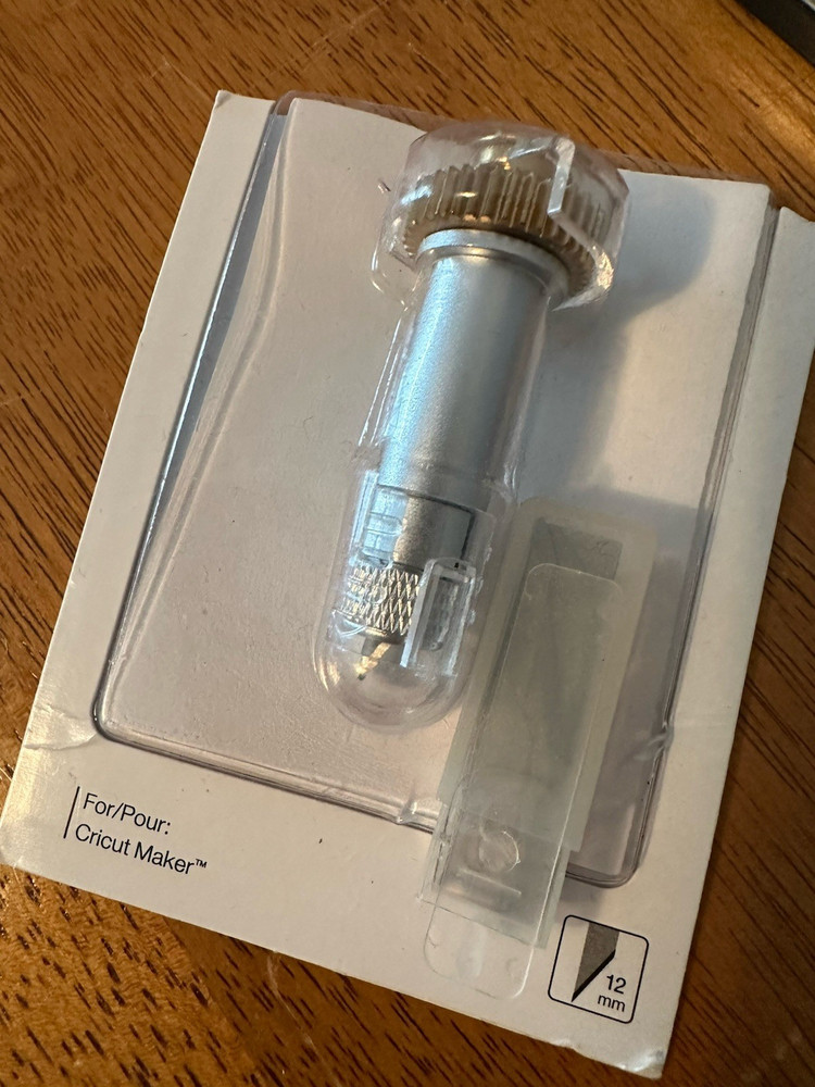 Cricut Knife & Blade Plus Additional Blades & Tools