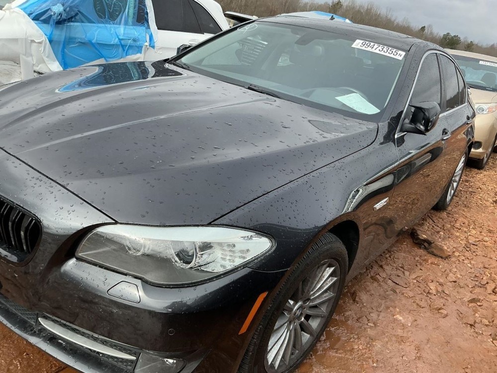 535I 2013 Glove Box 4950951