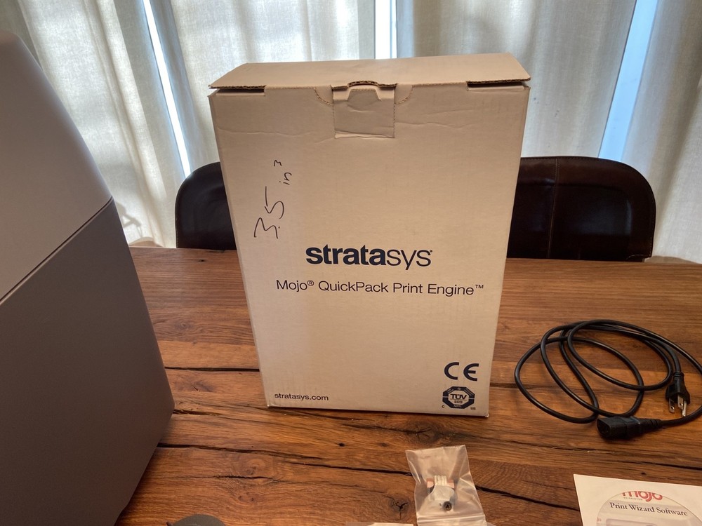 STRATASYS MOJO 3D DESKTOP PRINTER 690-10000 + QUICKPACK PRINT ENGINES + WAVEWASH