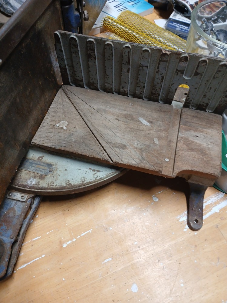 VINTAGE STANLEY 2358 MITRE BOX