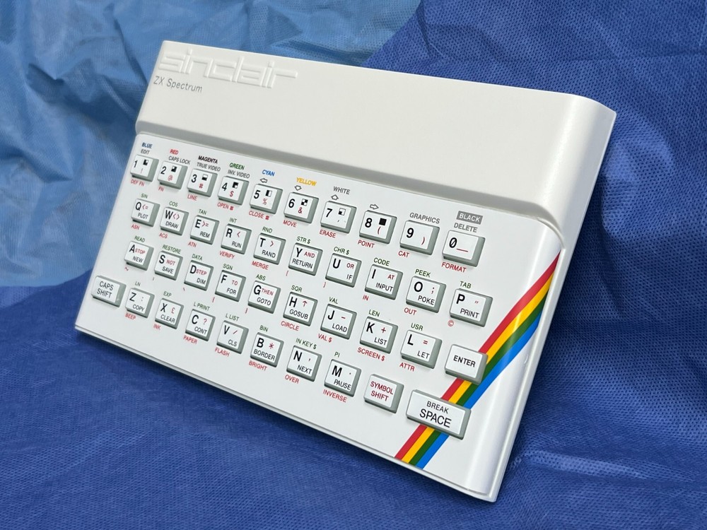 Sinclair ZX Spectrum 16K / 48K Replacement Case - Repro Set White