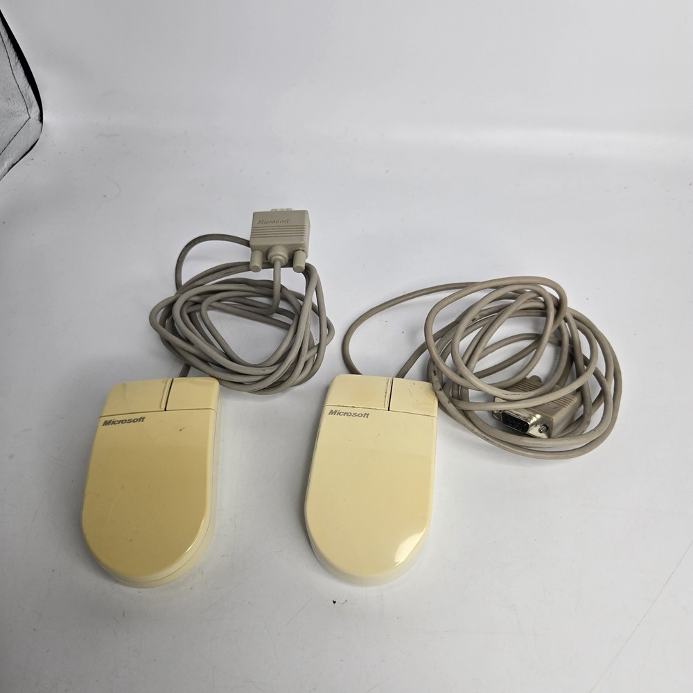 VINTAGE MICROSOFT MOUSE Lot SERIAL PS/2 COMPATIBLE C3K5K5COMB 2-BUTTON UNTESTED