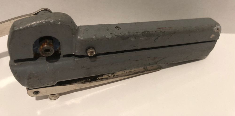 ROTO SPLIT BX CABLE CUTTER