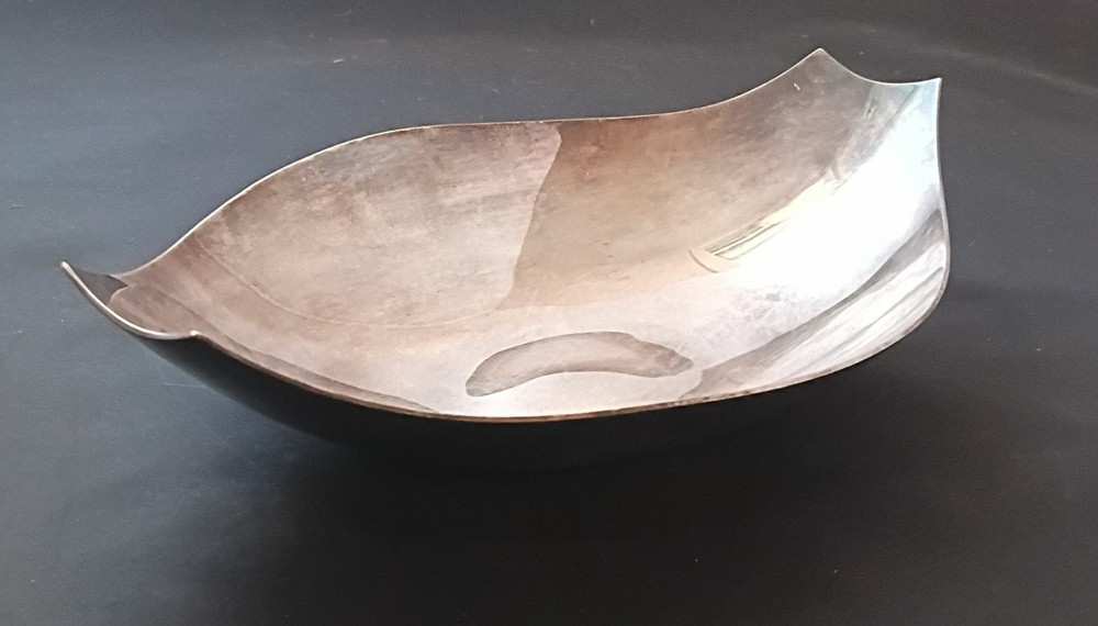 Reed and Barton Silver Plated Candy Dish 253