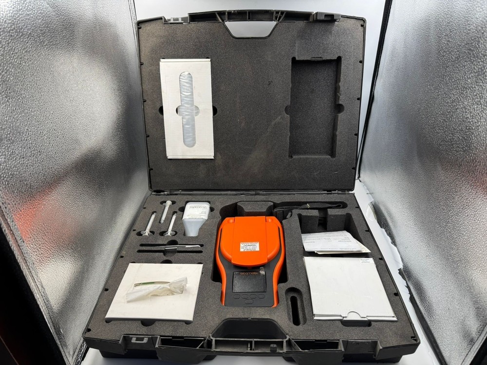 Elcometer E130-S   Version 2.00  Salt Contamination Meter