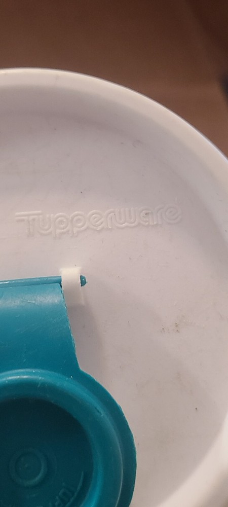 vintage tupperware lidded cup with carrying strap