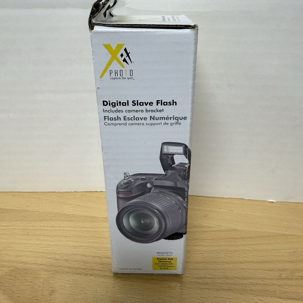 DIGITAL SLAVE FLASH with Bracket for Digital DSLR Camera