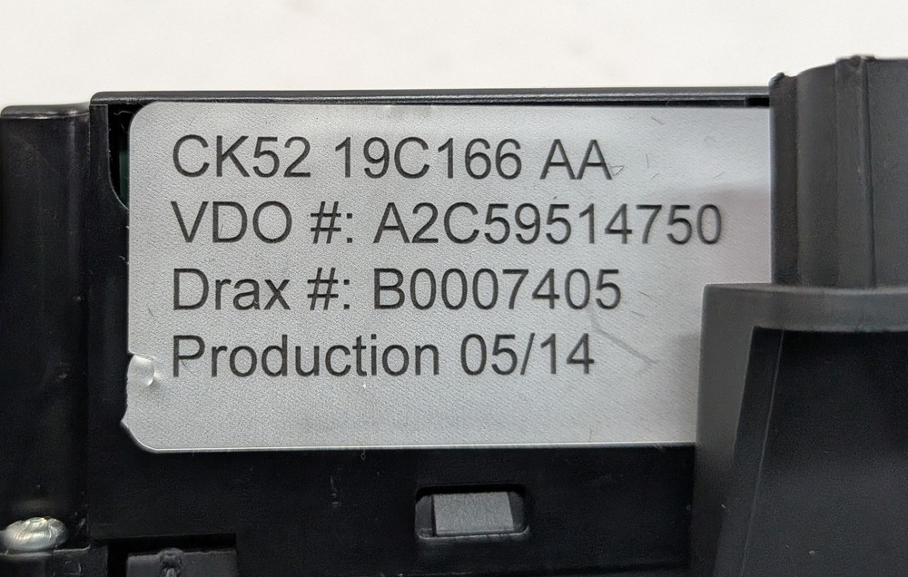 2014 RANGE ROVER (L405) AUDIO VIDEO RCA INTERFACE PORT JACK PANEL