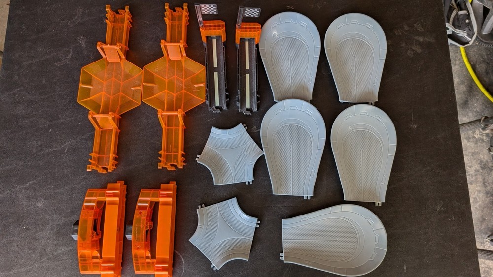 f Hex Bug Tracks And Accessories Habitat LOT