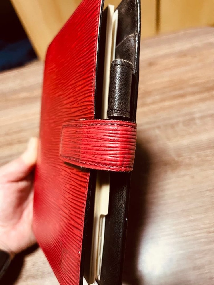 Used Louis Vuitton Epileather MM Notebook Cover Red Large Notebook