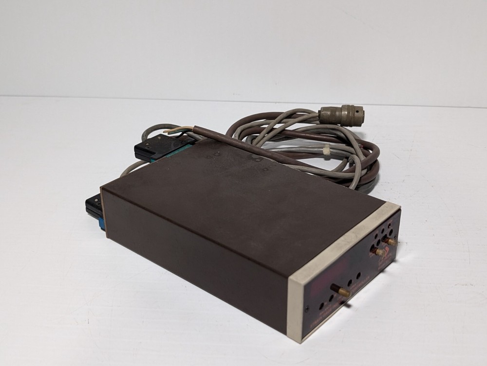 Daytronic 3370 Strain Gage Indicator/Controller, digital, 4 digit, no power cord