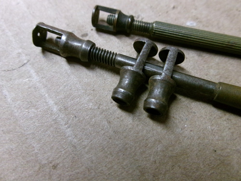 Vintage unbranded 2-Piece Watchmakers Puller tool