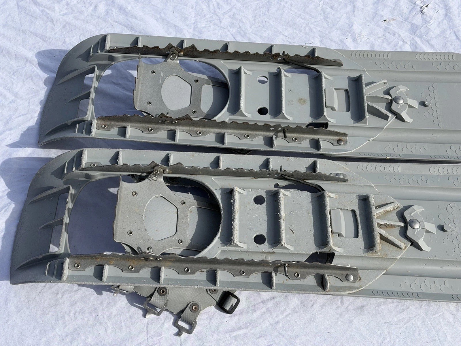 MSR Mountain Safety Research Denali Military Snowshoes