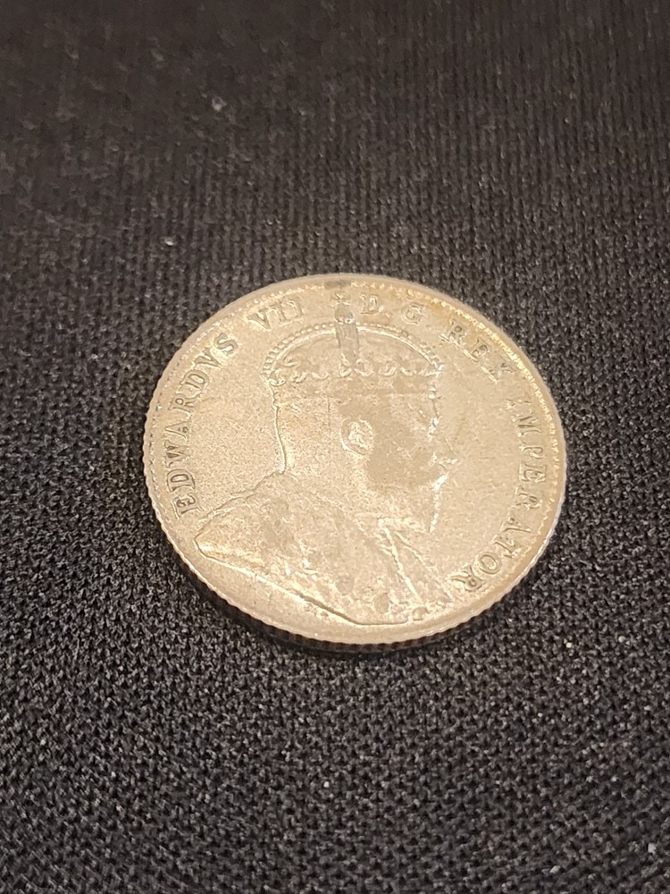 1908 Canada 10 Cents Silver Coin
