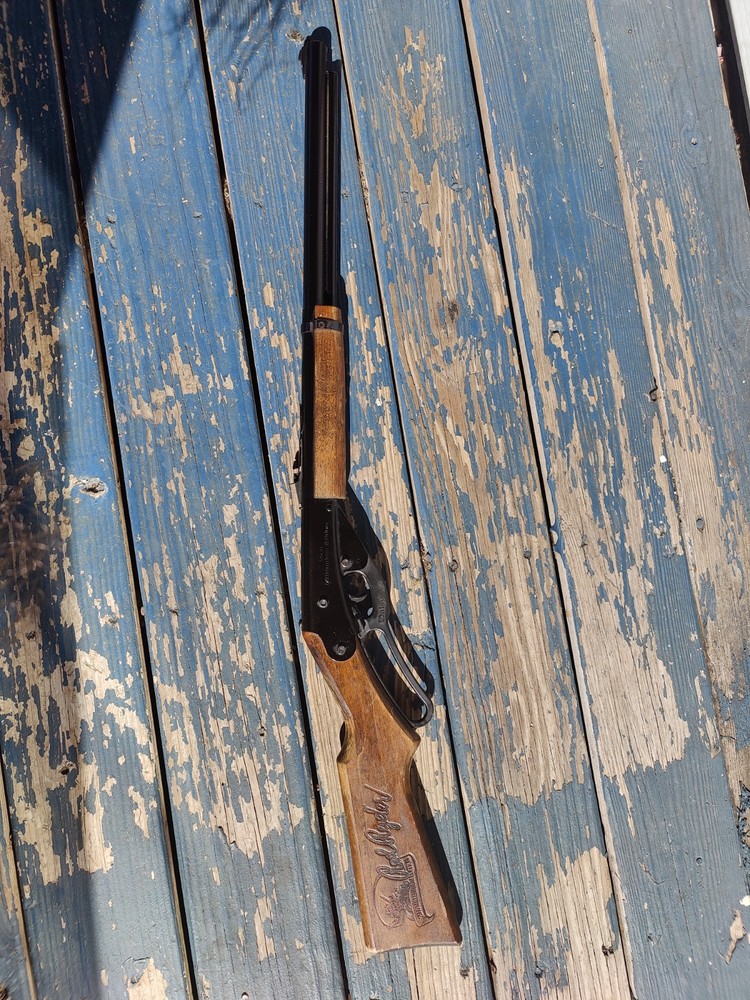 Daisy red ryder 2000 millennium edition BB