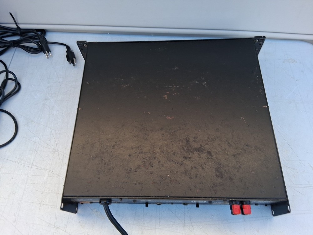 Crown Power Base-1 Power Amp - Fully Working