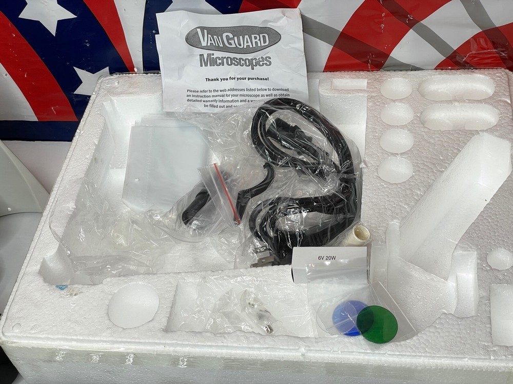 VanGuard 1333PHi 1300 Series Compound Trinocular Microscope Plan Achromatic READ