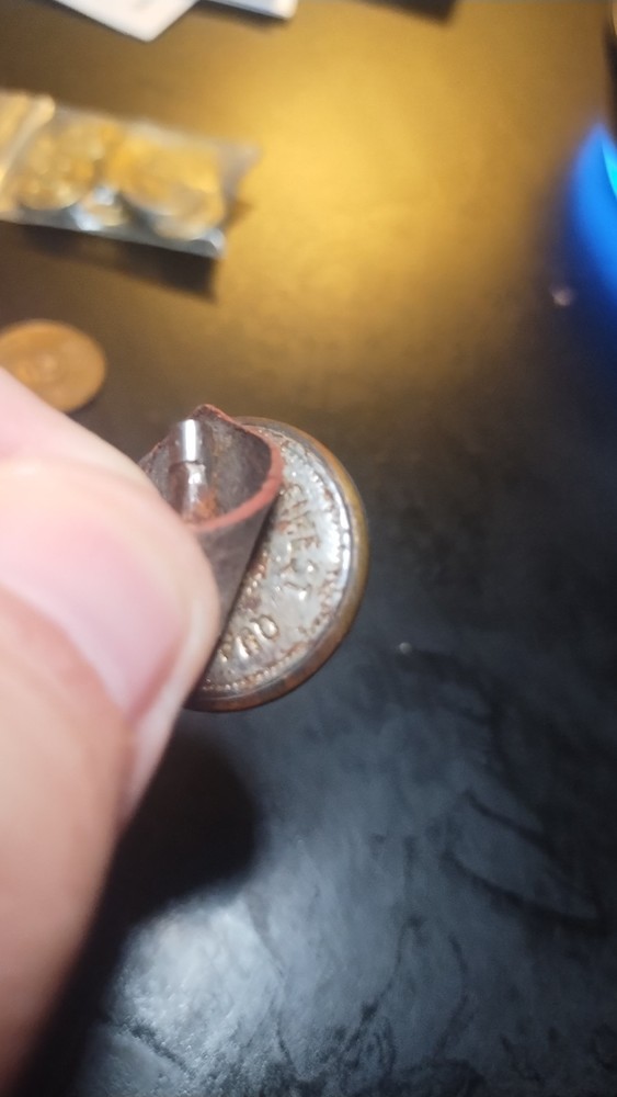 Czechoslovakia Military Button For Helmet - Pre Ww2