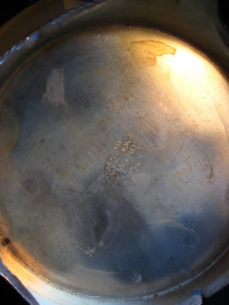 Silver-plated Coffee Pot - Extensive engravings - Excellent condition