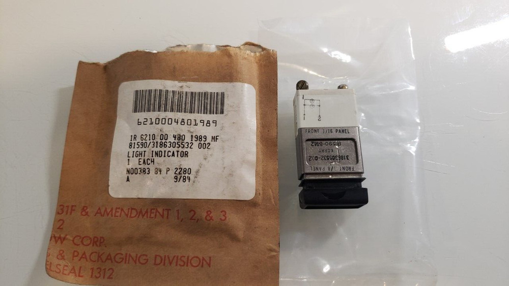 KORRY ELECTRONICS LIGHT INDICATOR 3186305532-002 6210-00-480-1989