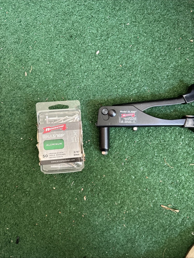Arrow RL100 1/8" & 3/16" Rivet Tool AB
