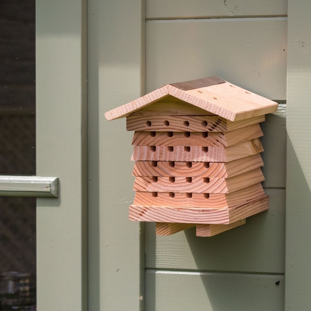 Interactive Wooden Bee House - Pollinator Bee Management System