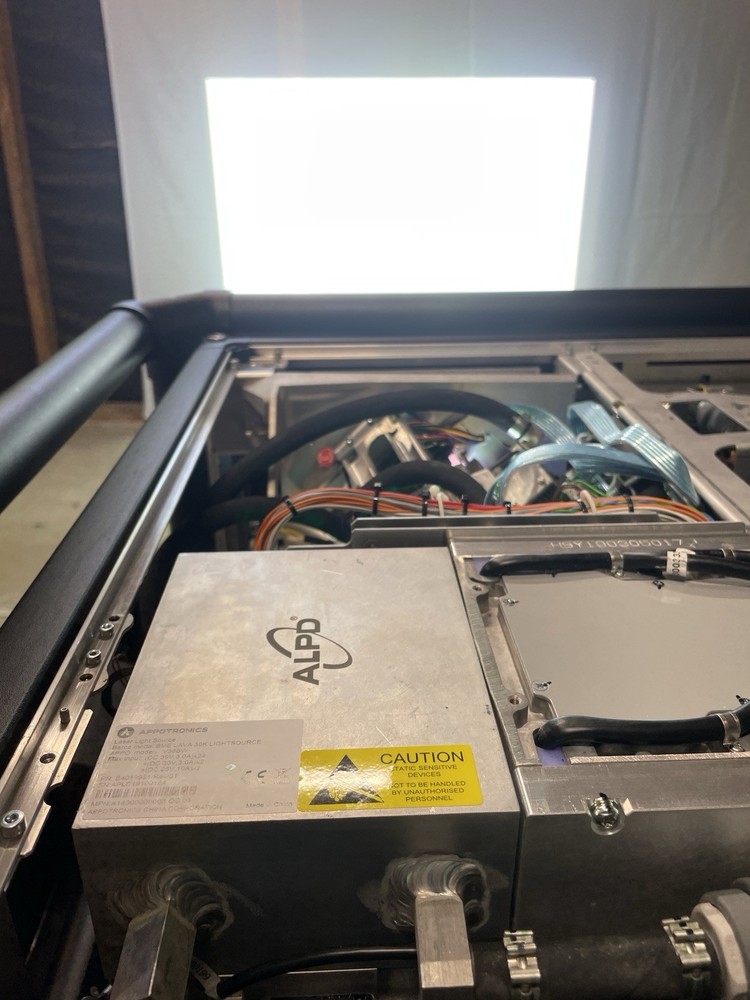 Barco BME LAVA 30K LIGHTSOURCE – UDX Replacement Laser Light Source – Tested