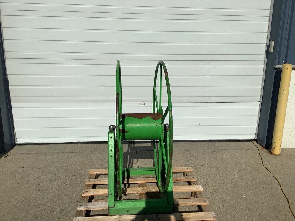Vacuum Hose Reel W/Solution Hose Reel