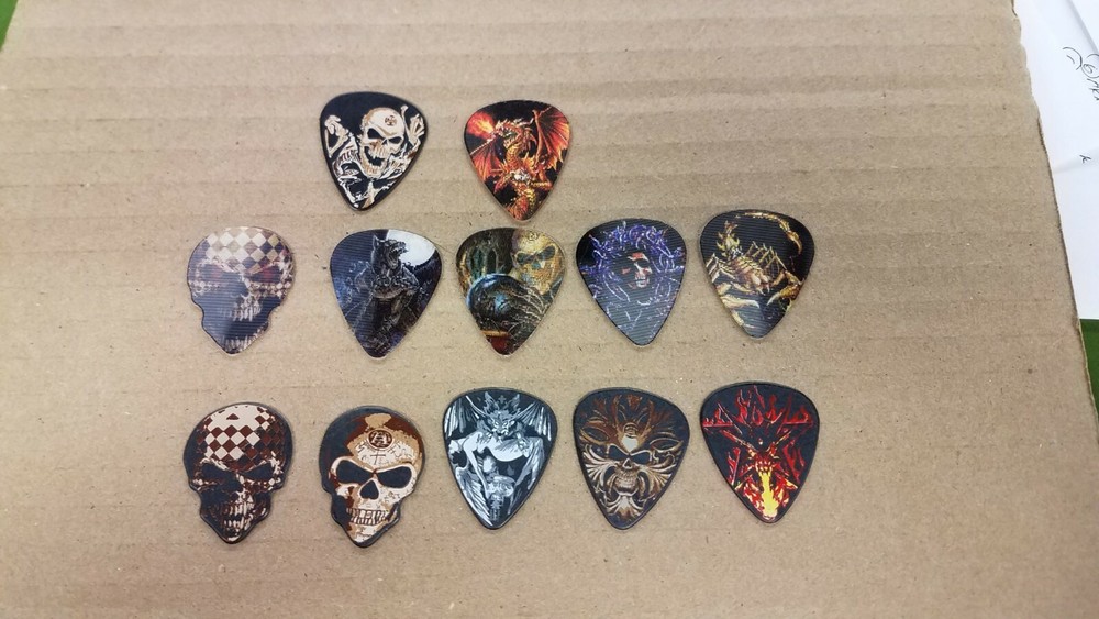 Lot 12 Alchemy Collectible Horror Skull Guitar Picks GOTHIC Skull Graphic Motion