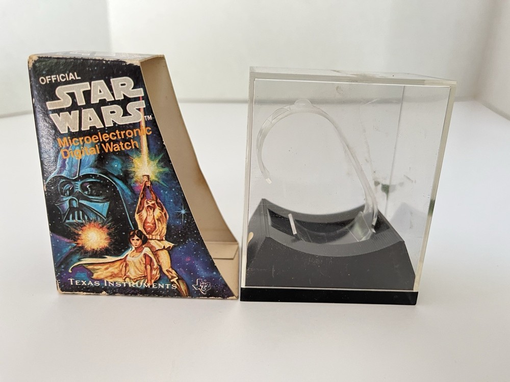 1977 Star Wars Texas Instruments Microelectronic Digital Damaged Watch & Case