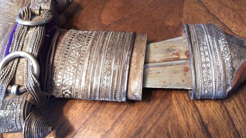 AUTHENTIC Yemeni Omani Khanjar Silver Dagger