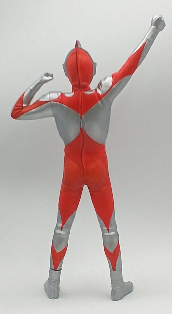 X-Plus Large Monster Series Ultraman (C Type) Appearance Pose Ver.