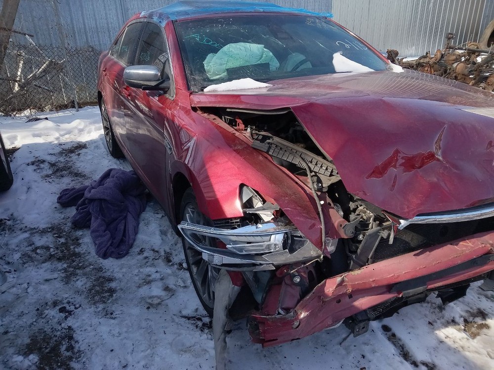 Camera/Projector Camera Decklid Mounted Fits 13-19 TAURUS 925401