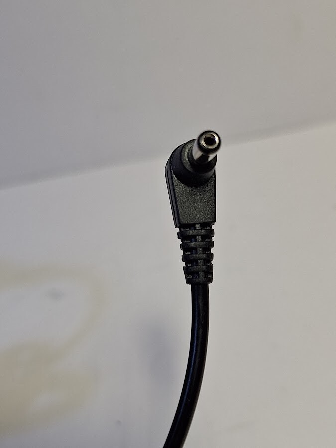 Casio Car Adaptor Plug Model CA-K65 Input DC 12V 13W Output DC 6V 1A