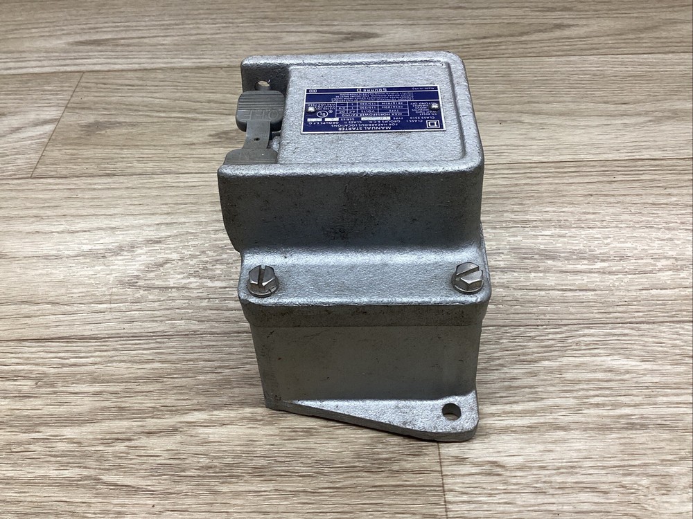 FR-1 MANUAL STARTER SQUARE D SER. A #805B86PR3*CO