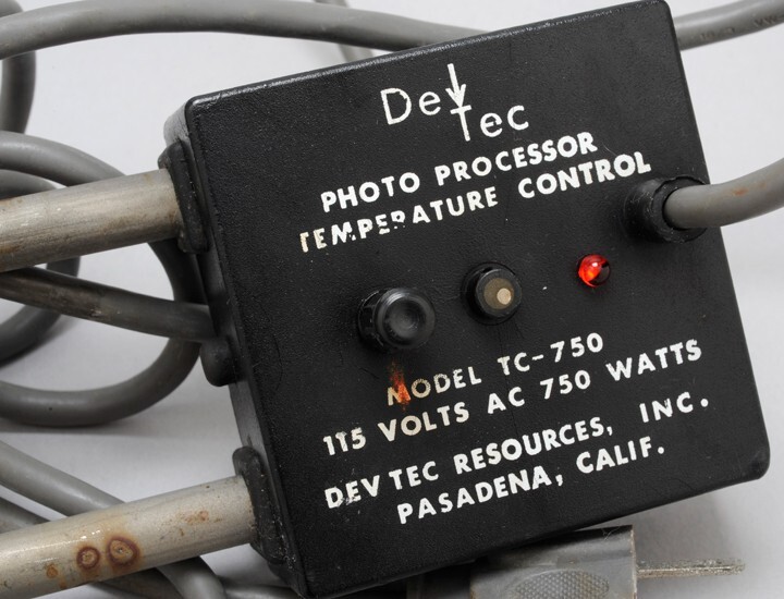 Dev Tec TC-750 Darkroom Immersion Heater with Automatic Power Off