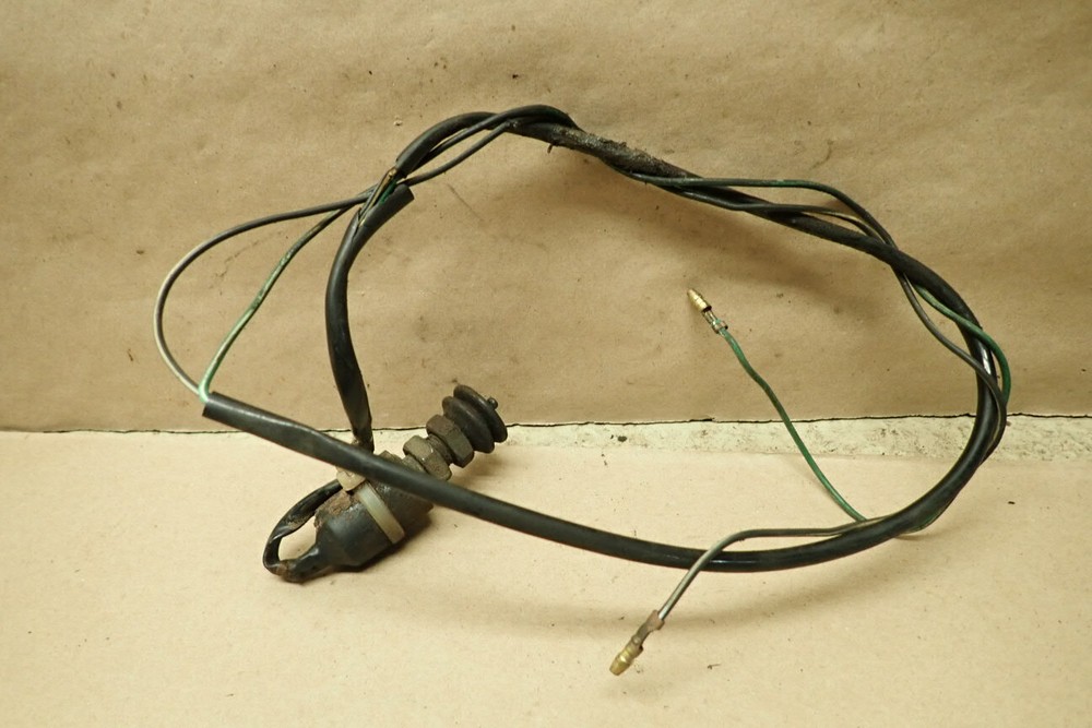 1983 SUZUKI TEMPTER GR650 REAR TAIL LIGHT BRAKE SENSOR ASSY
