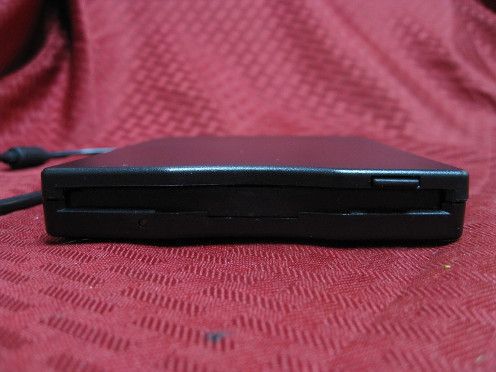 USB Floppy Disk Reader Drive, 3.5”External Portable 1.44 MB Diskette Drive