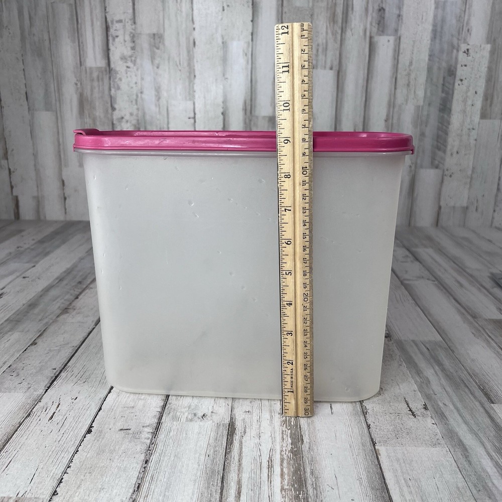 Tupperware Modular Mates Super Oval #4 Storage Container Pink
