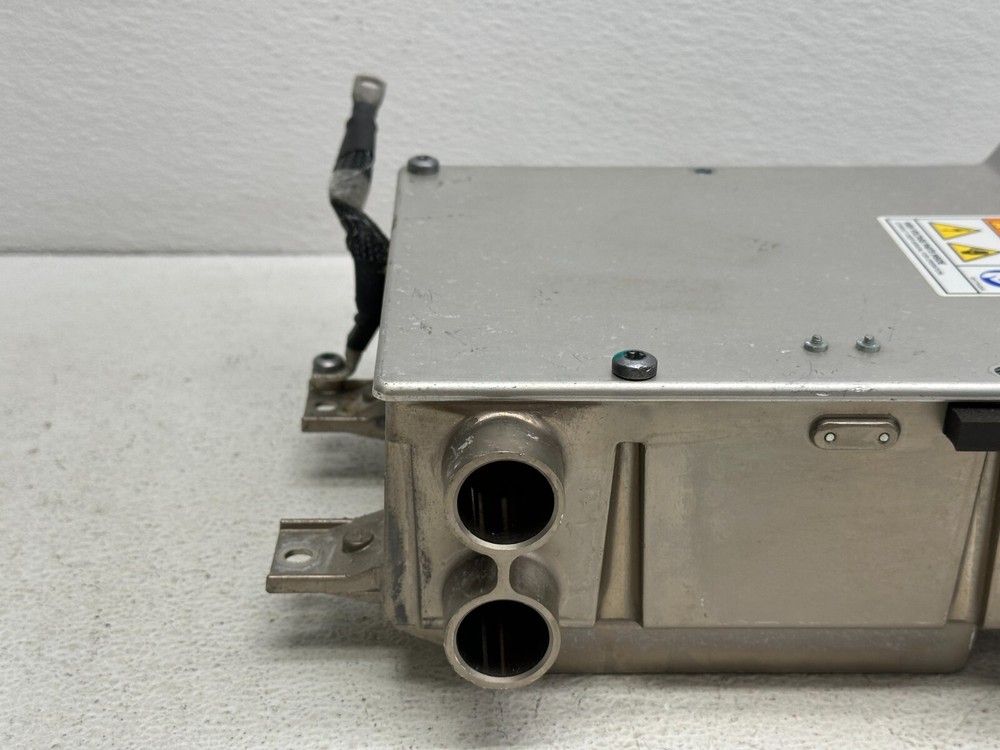 2012-2016 TESLA MODEL S REAR HIGH VOLTAGE JUNCTION BOX ASSEMBLY OEM