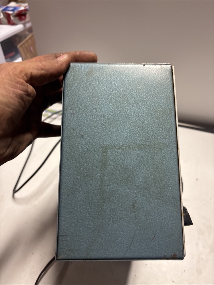 Vintage EICO Model 320 Sweep Signal Generator