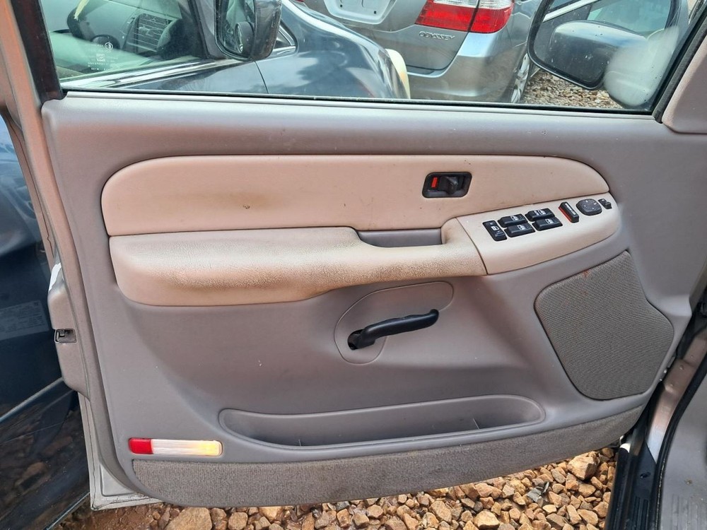 YUKON 2000 Glove Box 4779662
