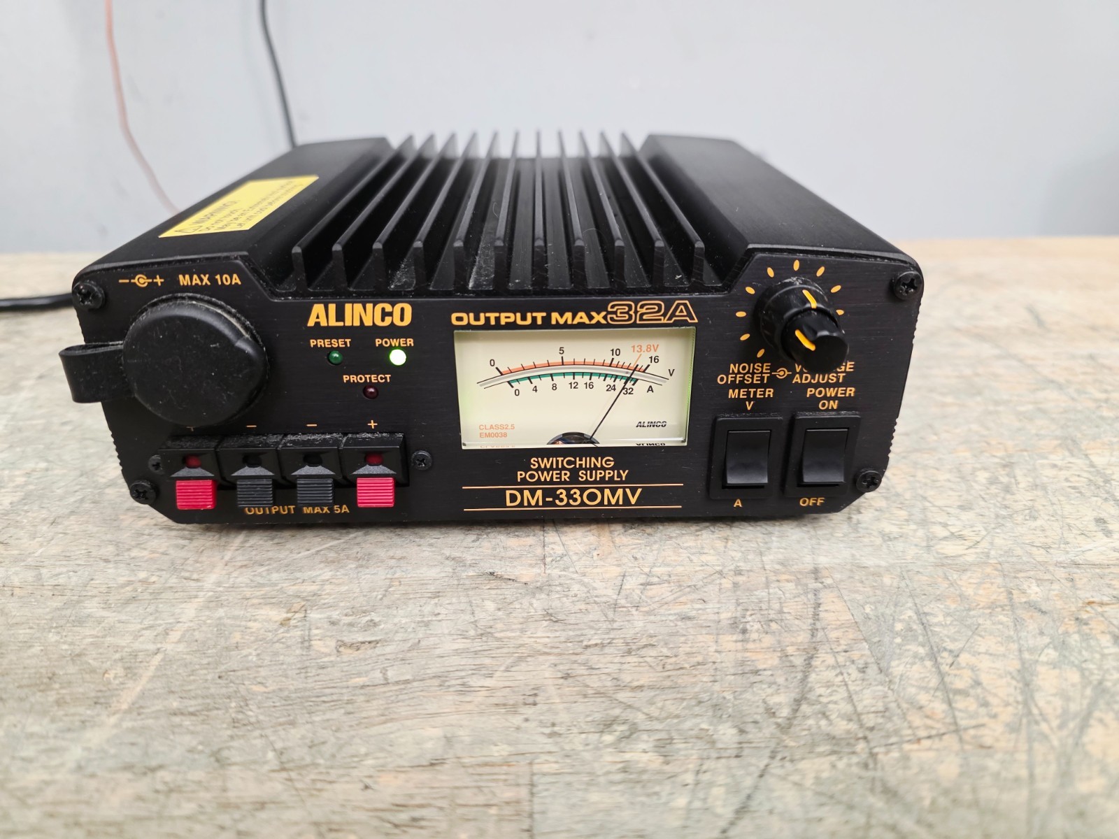 Alinco DM-330MV Power Supply 12V 30 Amp C MY OTHER HAM RADIO iCOM Kenwood Drake