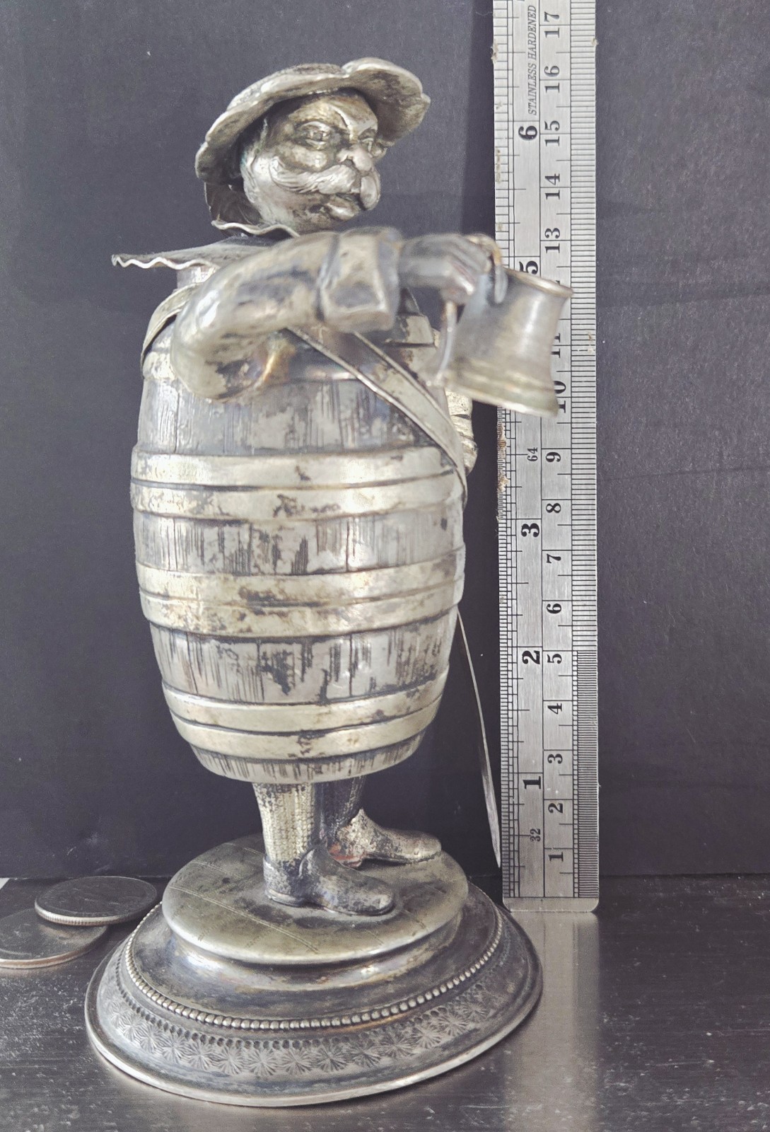 ANTIQUE HANAU GERMAN STERLING SILVER CUP TANKARD BEER STEIN DRUNK MAN FIGURE