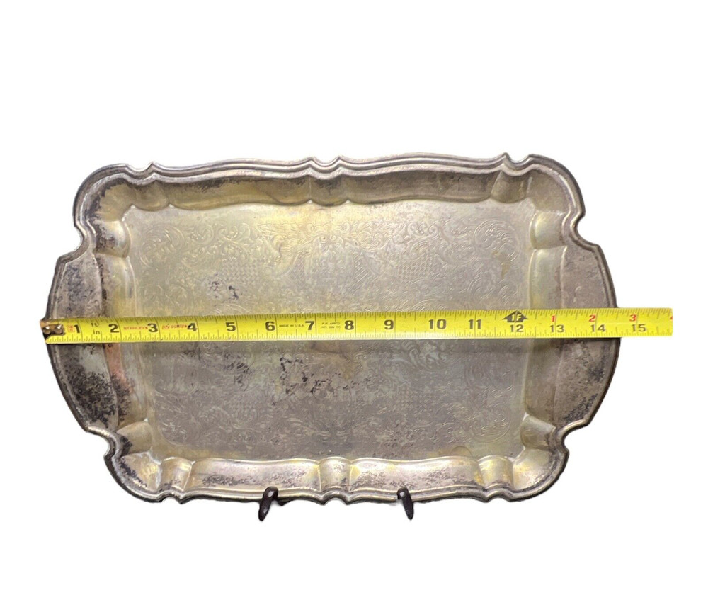 Oneida Silverplate Tray e Scalloped Edge Rectangular 15"x9" Shows Patina AS IS